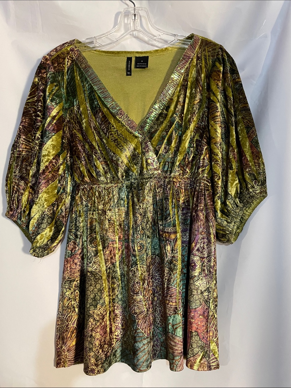 new directions Velvet Paisley V-Neck Tunic - Green Multi, size M